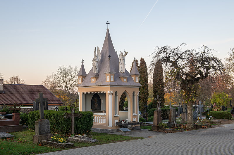 Jurgis Ambroziejus Pabrėža grave chapel