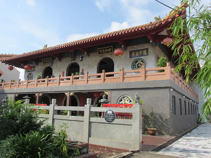 Xiang Lin Si Temple