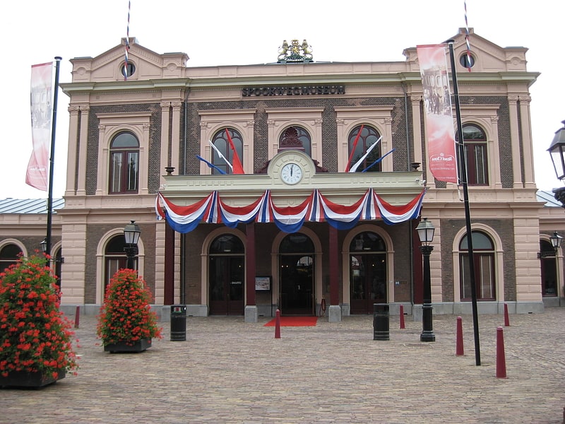 Museo del ferrocarril en una estación del siglo XIX