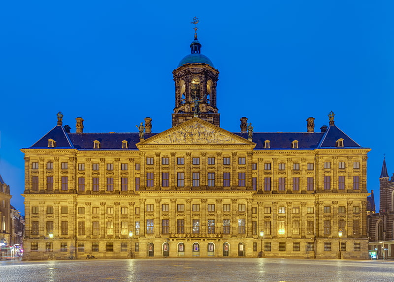 Pałac w Amsterdamie, Holandia