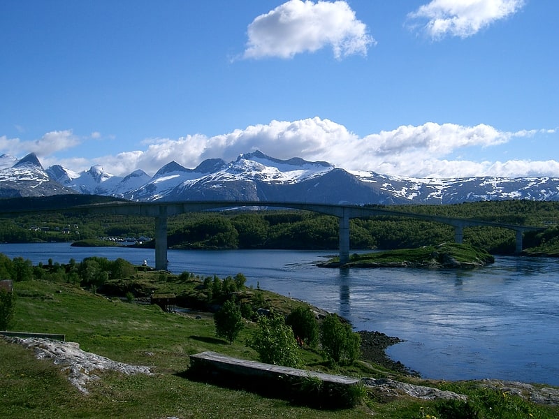 Cantilever bridge in Norway