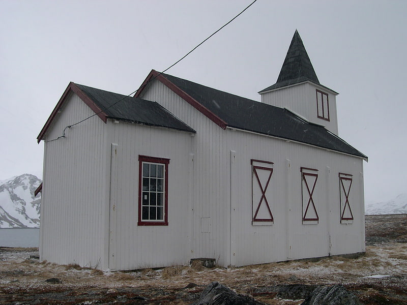 Dønnesfjord Church