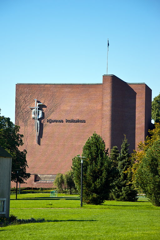 Hjertnes Civic and Theater Center