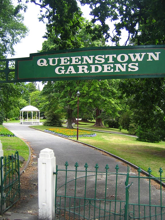Park in Queenstown, New Zealand