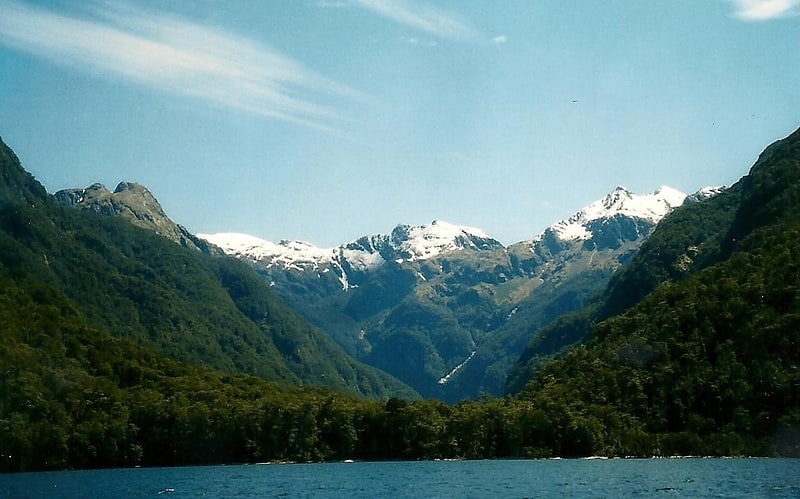Lac en Nouvelle-Zélande