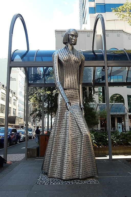 Statue of Katherine Mansfield