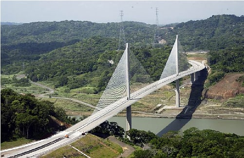 Schrägseilbrücke in Panama