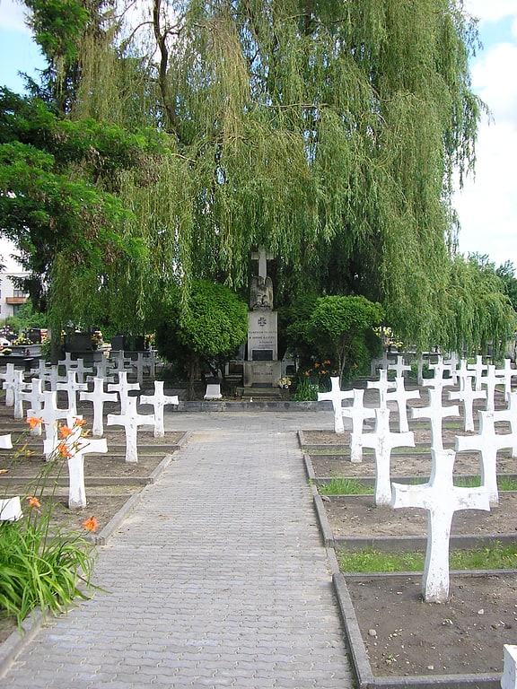 Cmentarz parafialny w Szydłowcu