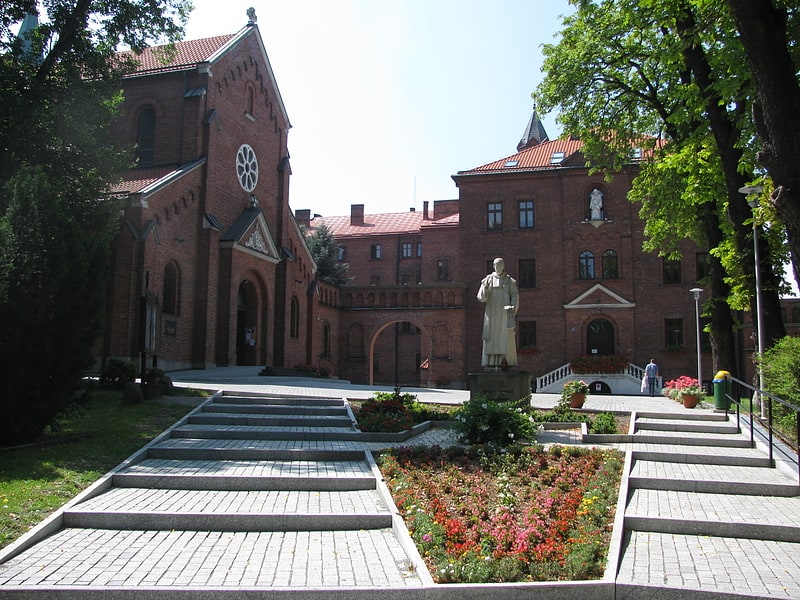 Sanktuarium św. Józefa oraz Klasztor Karmelitów Bosych