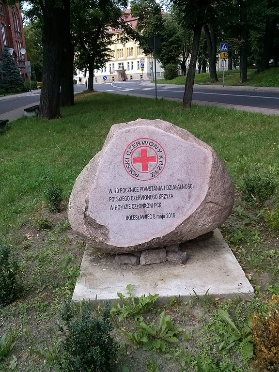 Głaz Polskiego Czerwonego Krzyża