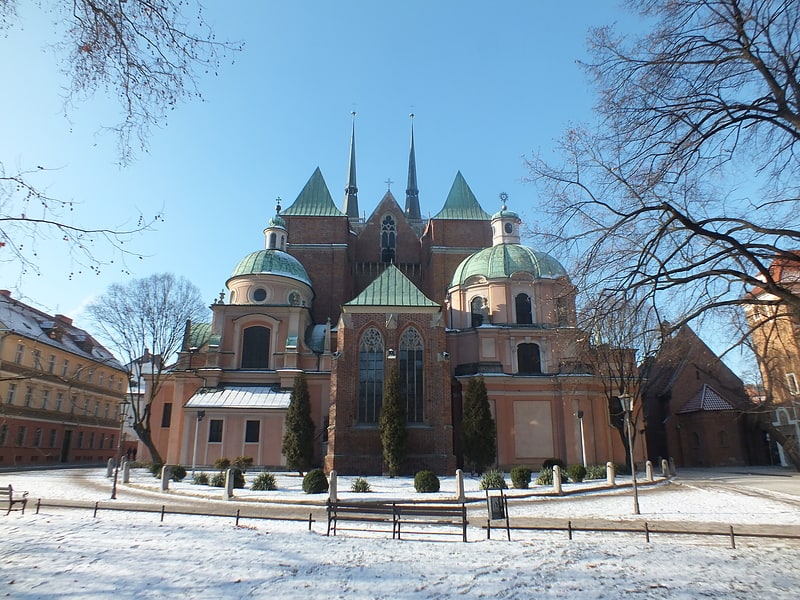 Katedra we Wrocławiu, Polska