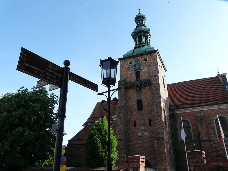 Kościół katolicki w Gnieźnie, Polska