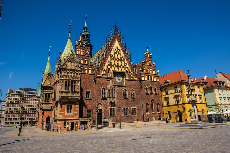 Gotisches altes Rathaus, heute ein Kunstmuseum