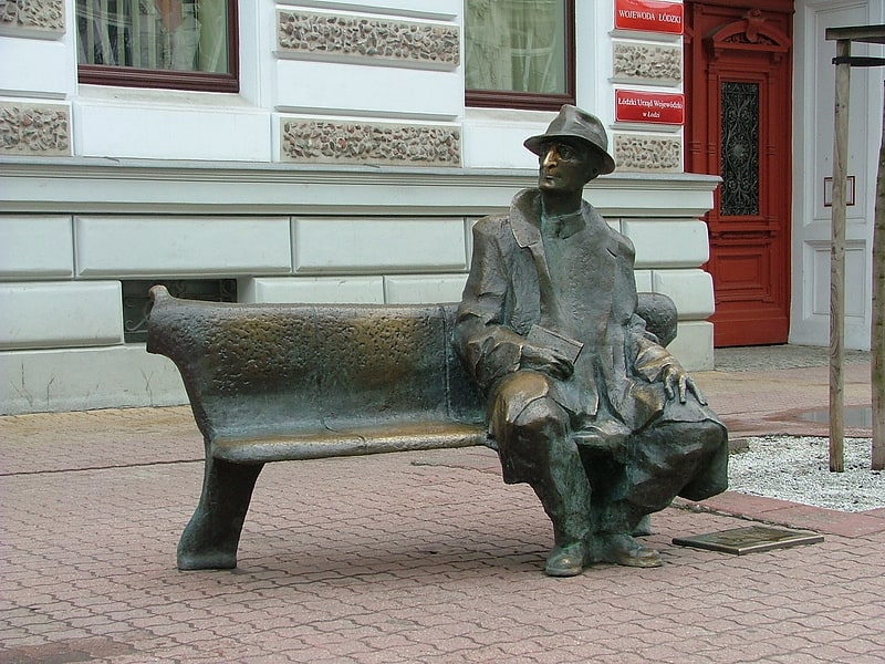 Sculpture by Wojciech Gryniewicz