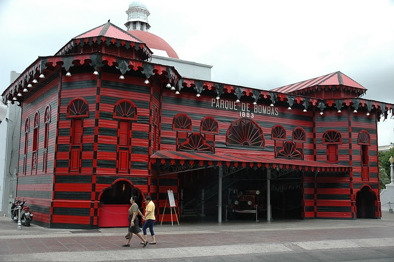 Denkmalgeschütztes Feuerwehrhaus und Museum von 1882