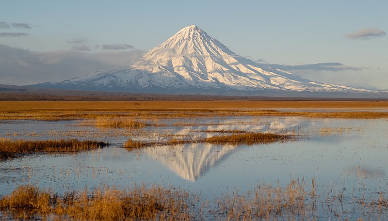 Landschaftlich reizvoller Vulkan in einem Naturschutzgebiet