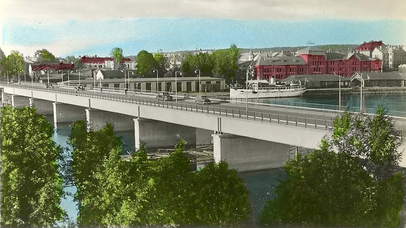 Beam bridge in Umeå, Sweden