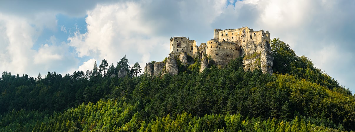 Zamek w Lietava, Słowacja