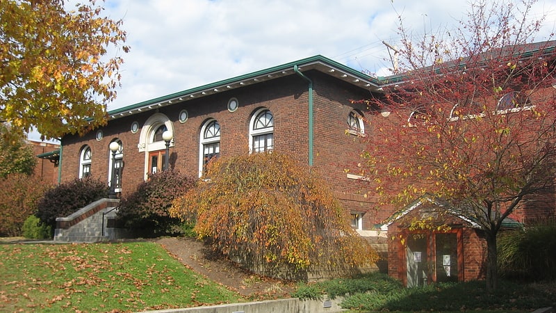 Public library in Aurora, Indiana