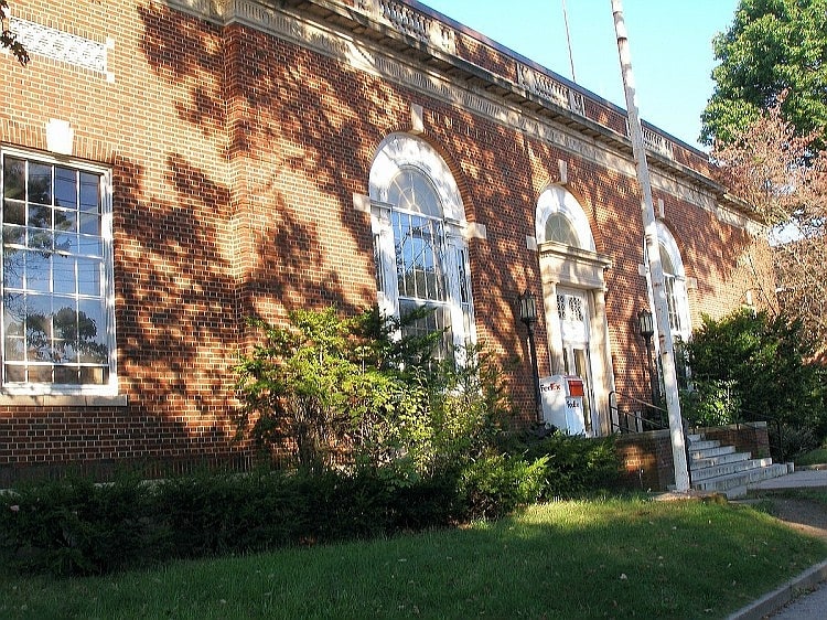United States Post Office–Milford Main