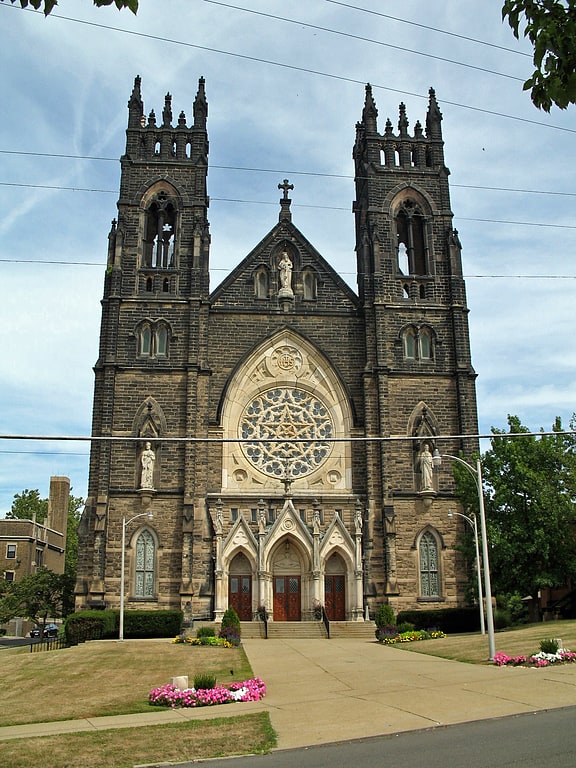 Church building in Massillon, Ohio