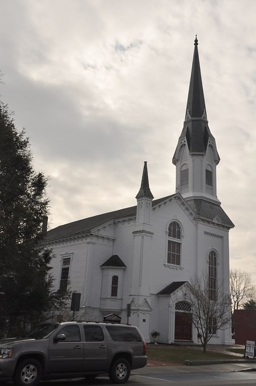 Church building in Medfield, Massachusetts