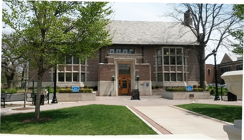 River Forest Public Library