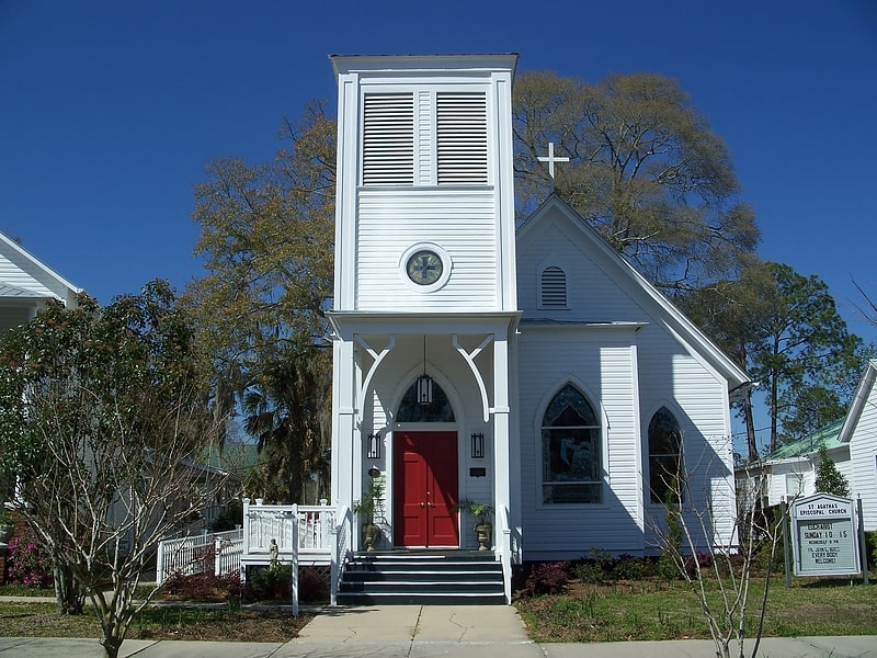 Episcopal church in De Funiak Springs, Florida