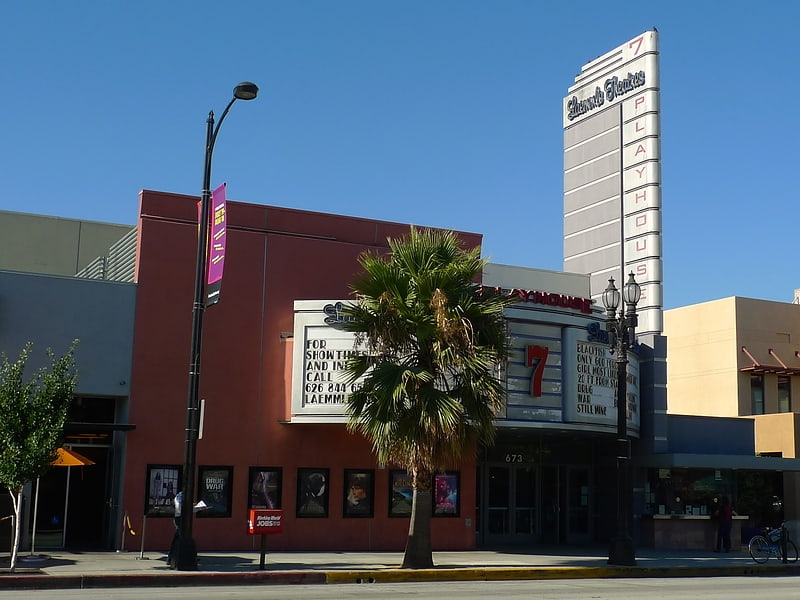 Laemmle Theatres