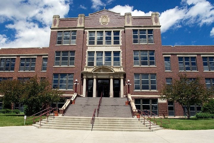 Higher educational institution in Minot, North Dakota
