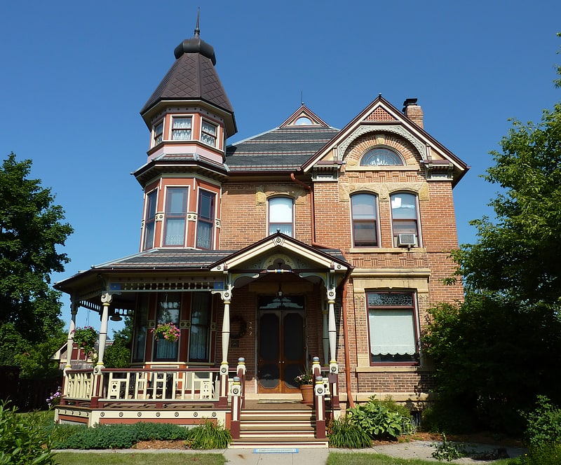 Emily and Stephen Schumacher House