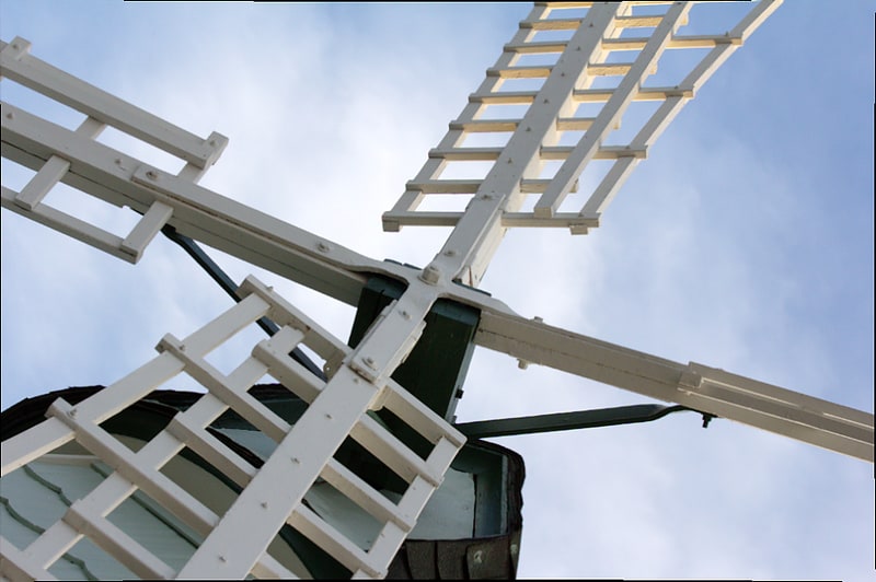 Cambern Dutch Shop Windmill