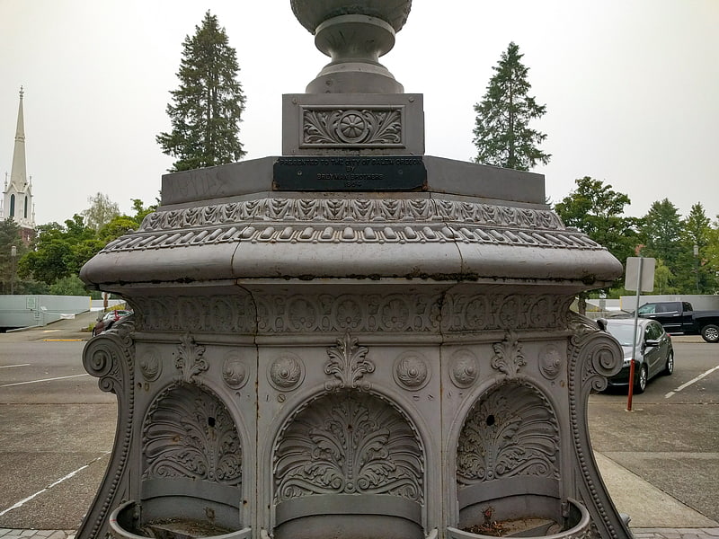 Fountain in Salem, Oregon