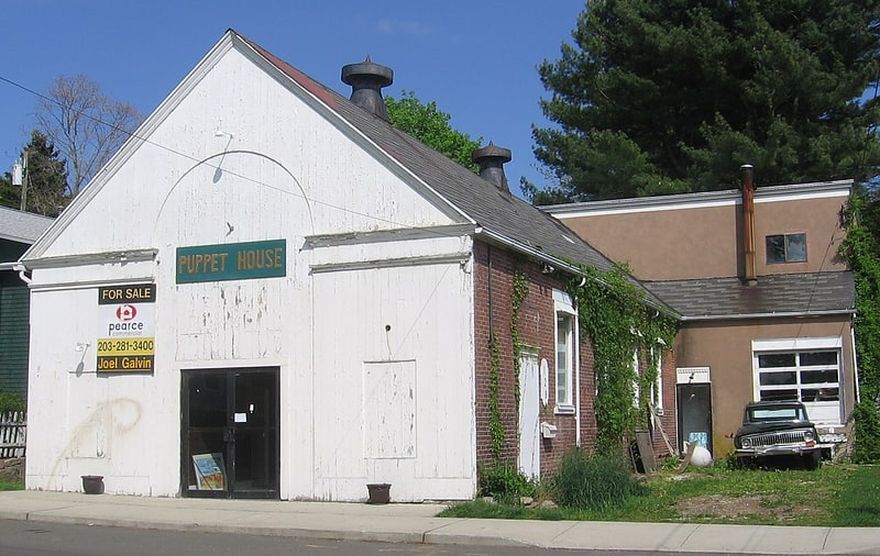 Theater in Branford, Connecticut