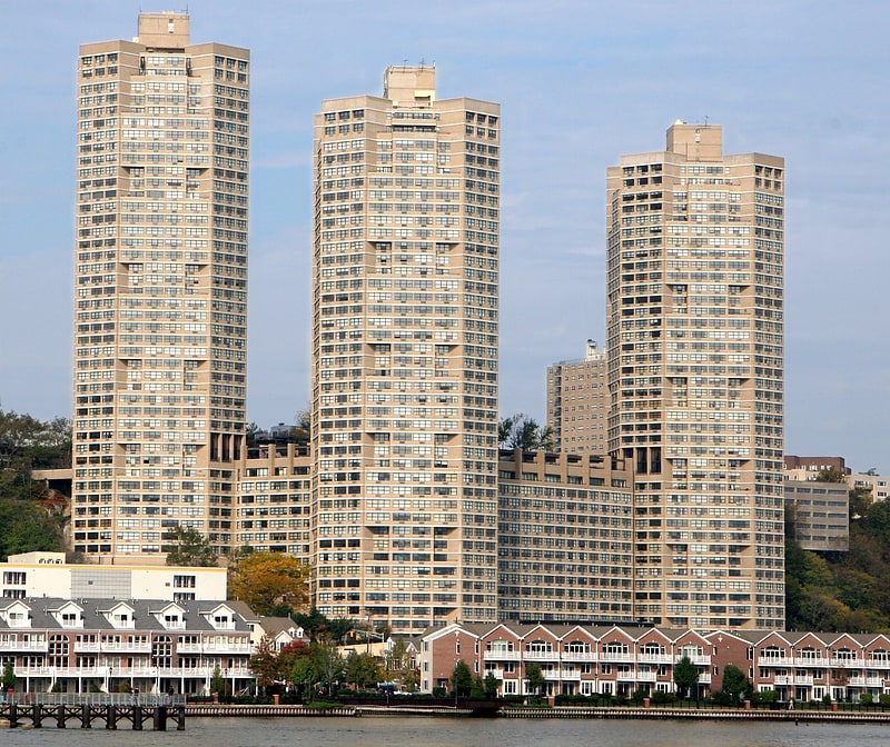 Condominium complex in Guttenberg, New Jersey