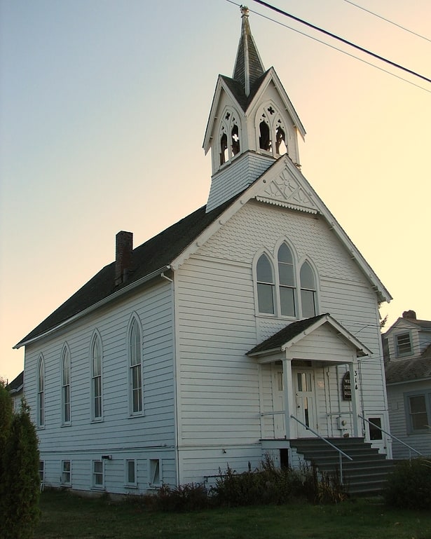 Church building in Silverton, Oregon