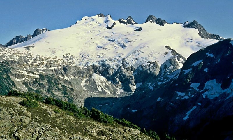 Mount Challenger