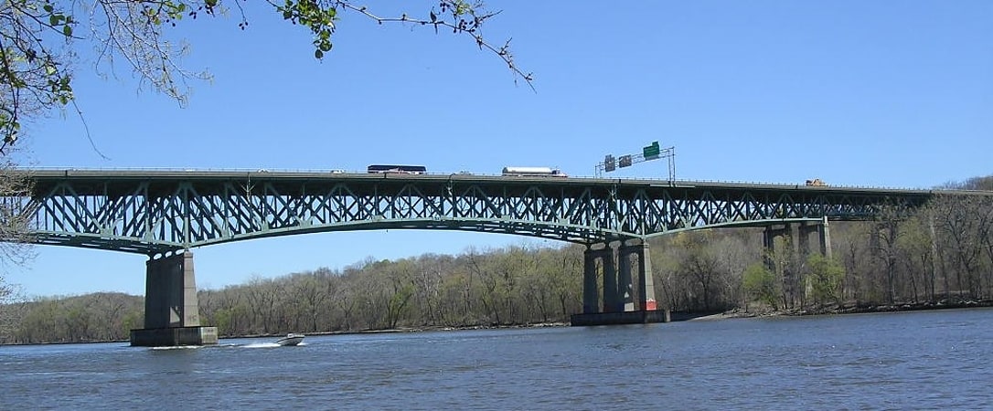 Truss bridge in Rensselaer, New York
