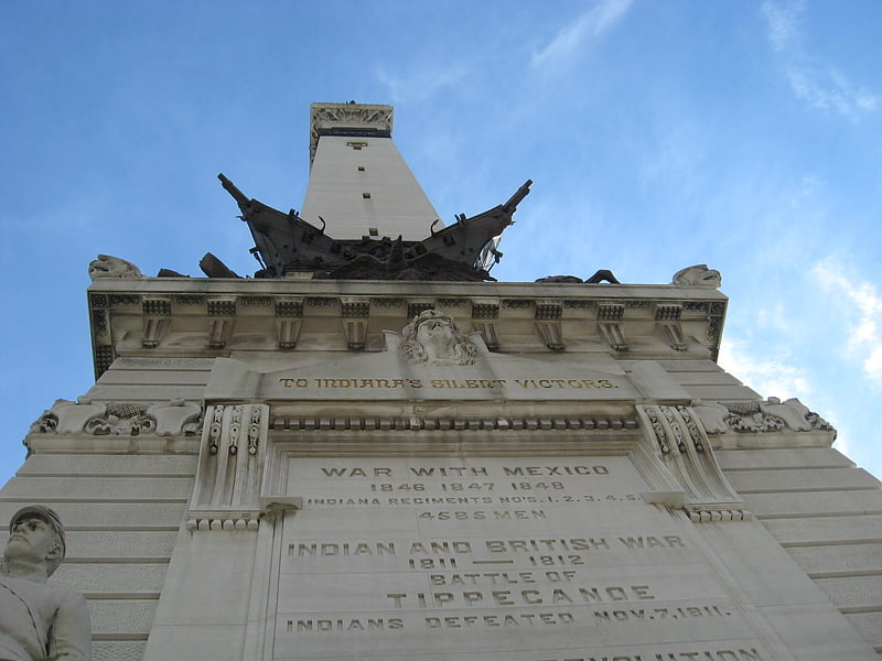 Pomnik wojenny w Indianapolis