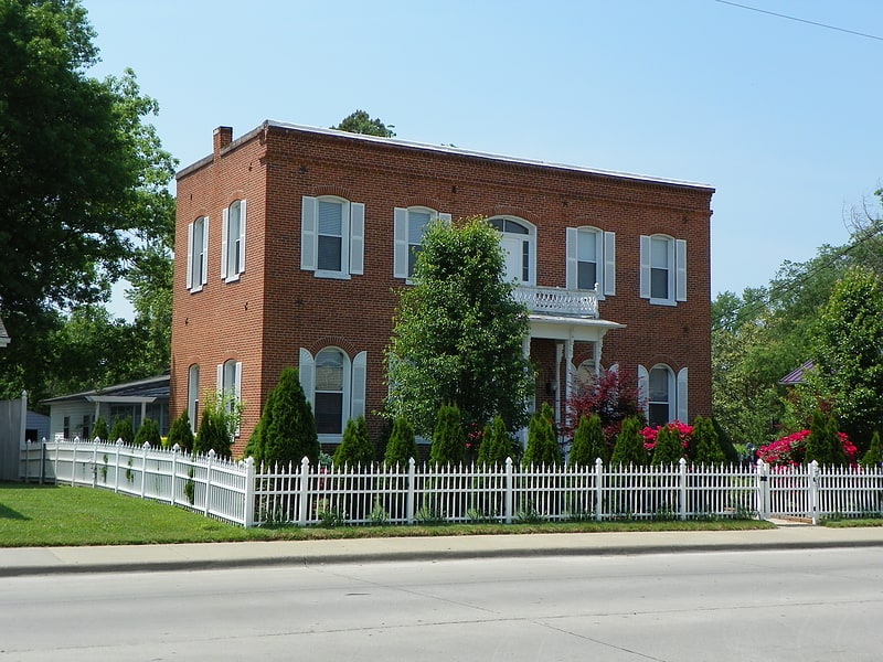 Historical landmark in Perryville, Missouri