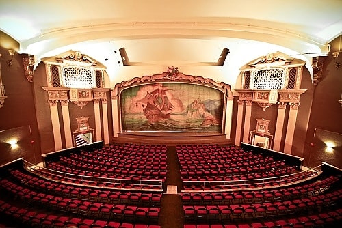 Theater in Portland, Maine