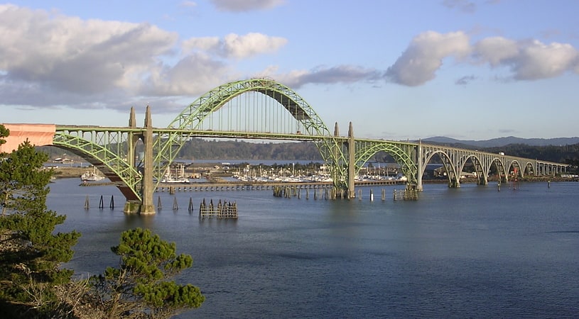 Arch bridge in Newport, Oregon