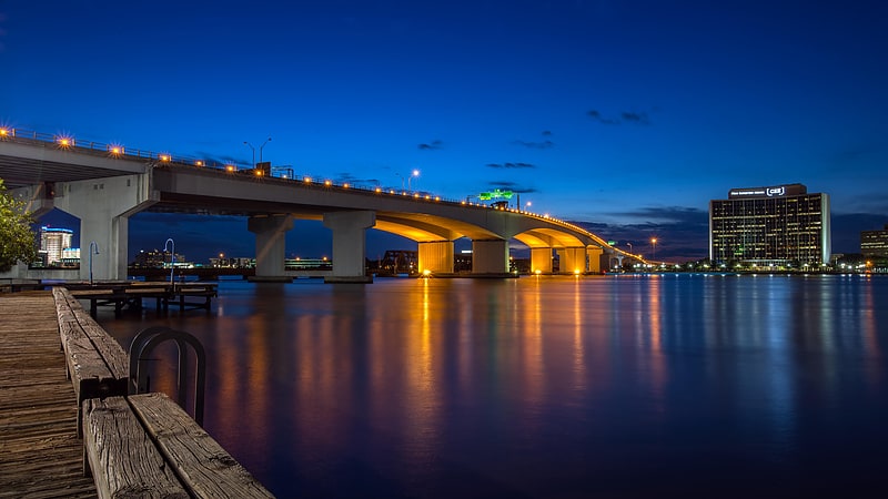 Pont en poutre-caisson à Jacksonville, Floride