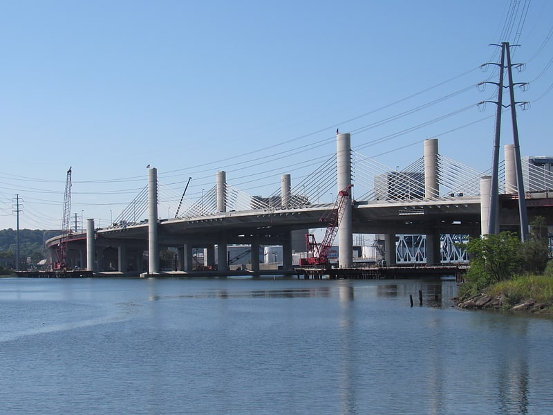 Extradosed bridge in New Haven, Connecticut
