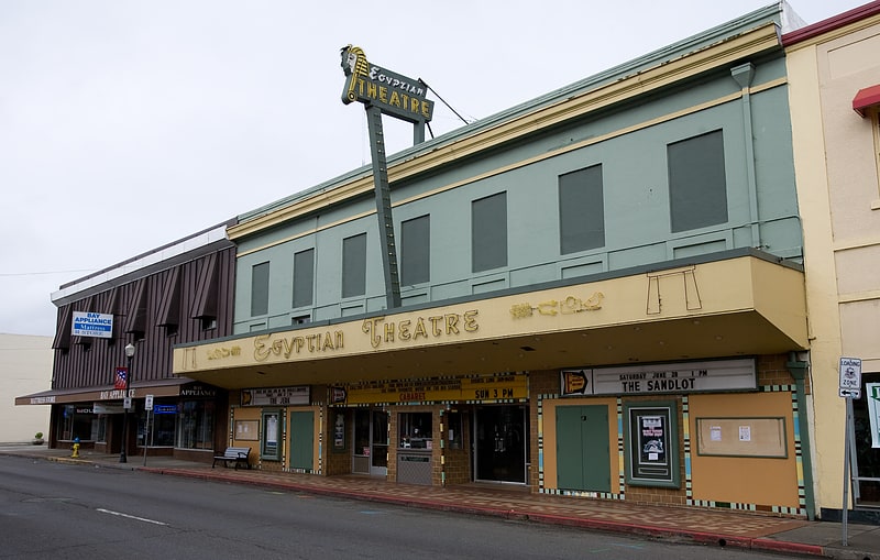 Movie theatre in Coos Bay, Oregon