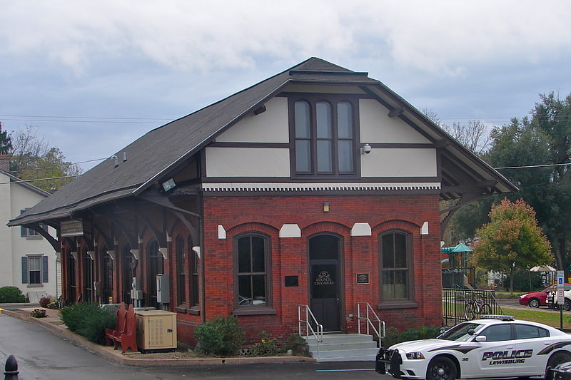 Lewisburg freight station
