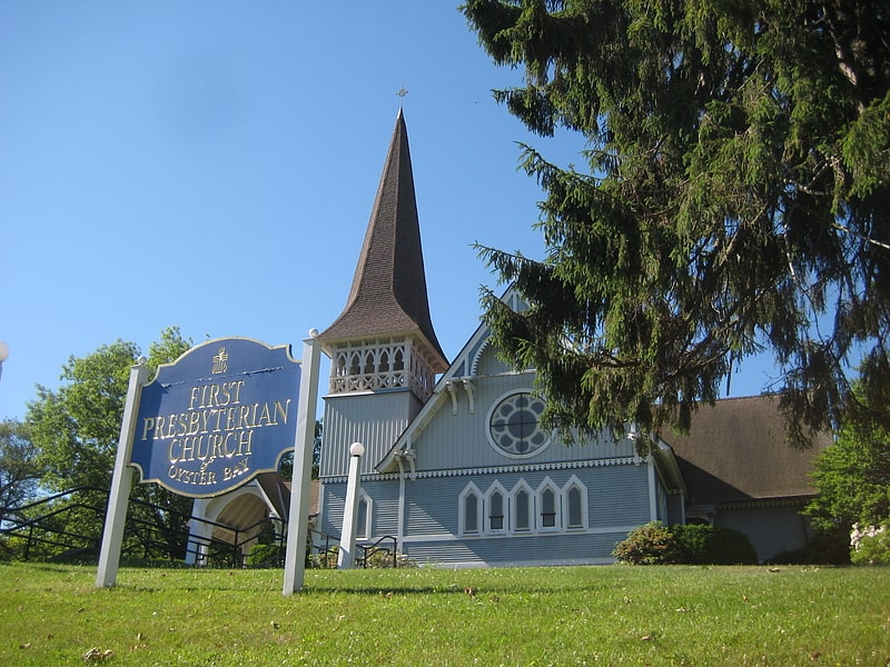Church building in Oyster Bay, New York