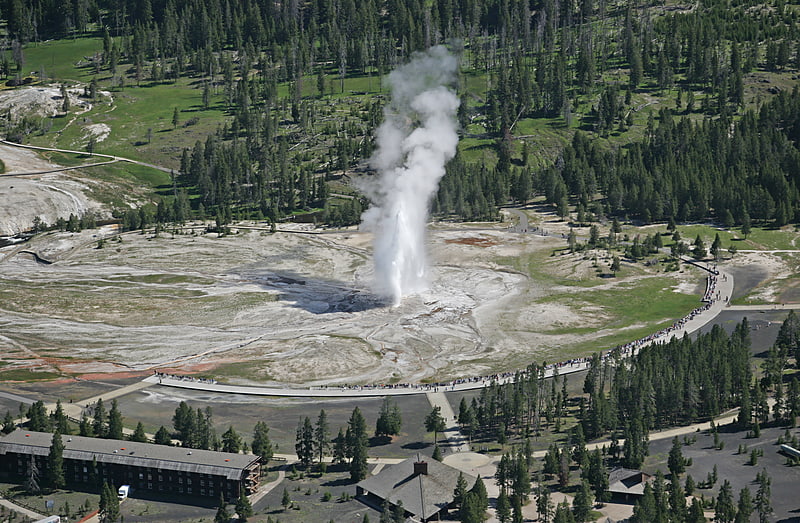 Un geyser légendaire en éruption comme prévu