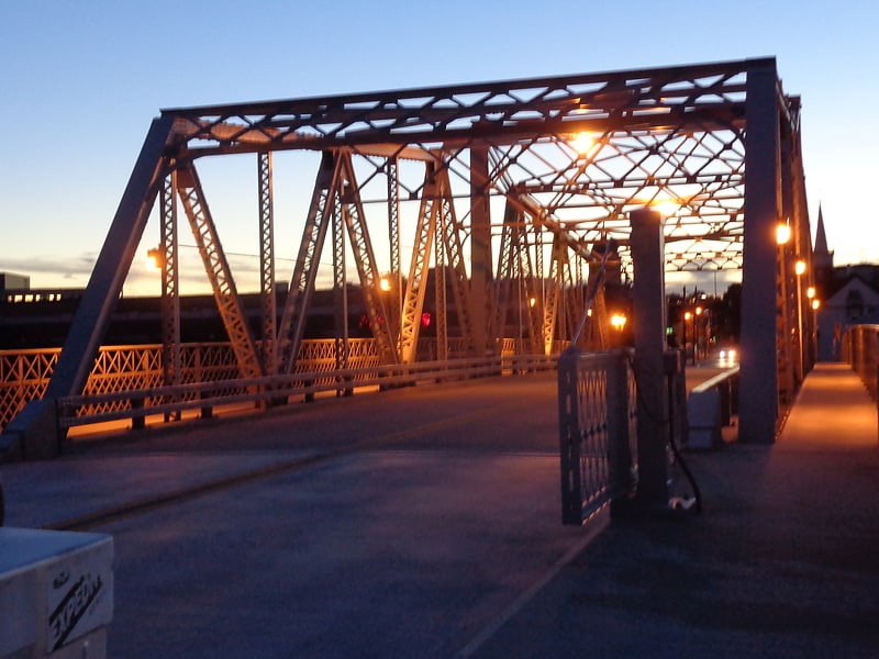 Swing bridge in New Jersey