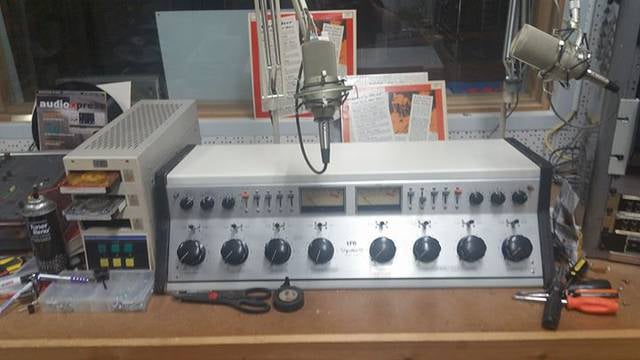 Vintage Radio and Communications Museum